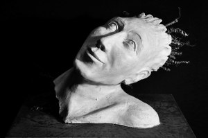 Estasi (argilla bianca e metallo)